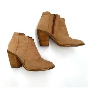 Anthropologie Kelsi Dagger Leather Heeled Boots